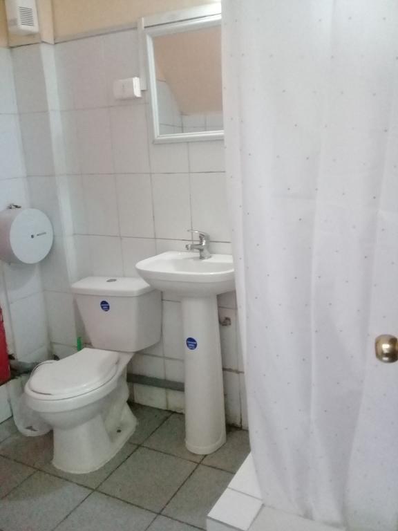 Hostal Polanco Cerro Alegre Вальпараїсо Номер фото